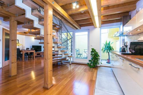 6832 Prague Short Term and Weekly Rentals cozycozy