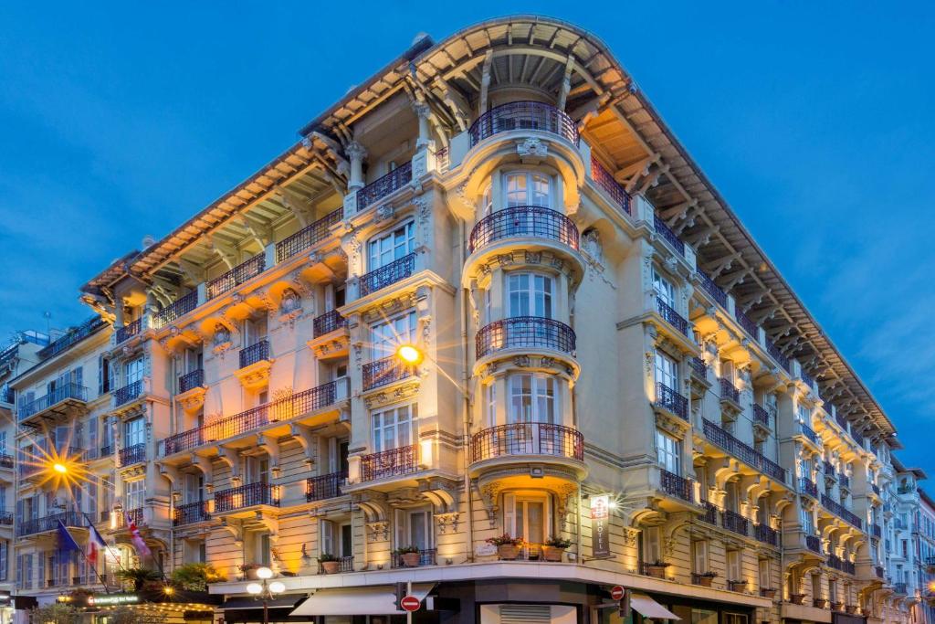Best Western Plus Hôtel Massena Nice - Saint-Jean-Cap-Ferrat