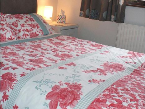 Gloucester Bed and Breakfasts at the Best Price COZYCOZY