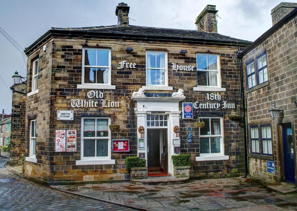 The Old White Lion Hotel - Haworth