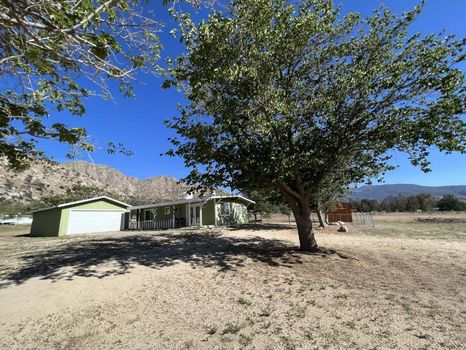 Lake Isabella Vacation Rentals and Airbnb cozycozy