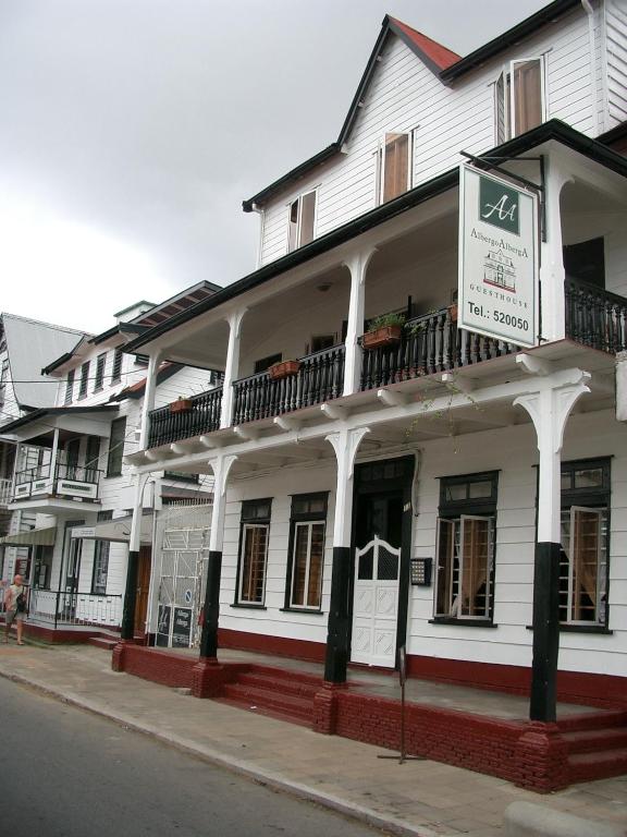 Guesthouse AlbergoAlberga - Paramaribo