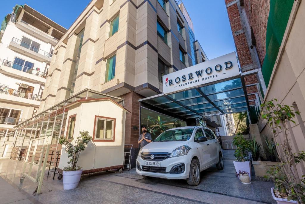 Rosewood Apartment Hotel, Gurgaon - Manesar