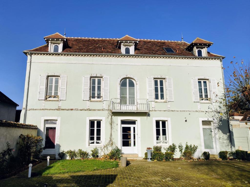 Villa Clément Sens Appart'hotel - Sens