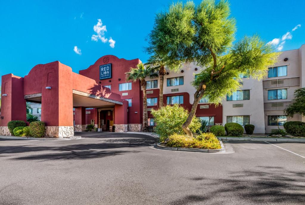 Red Lion Inn & Suites Goodyear - Avondale, AZ