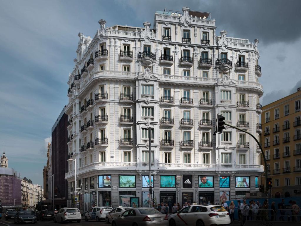 NH Collection Madrid Gran Vía - Madrid