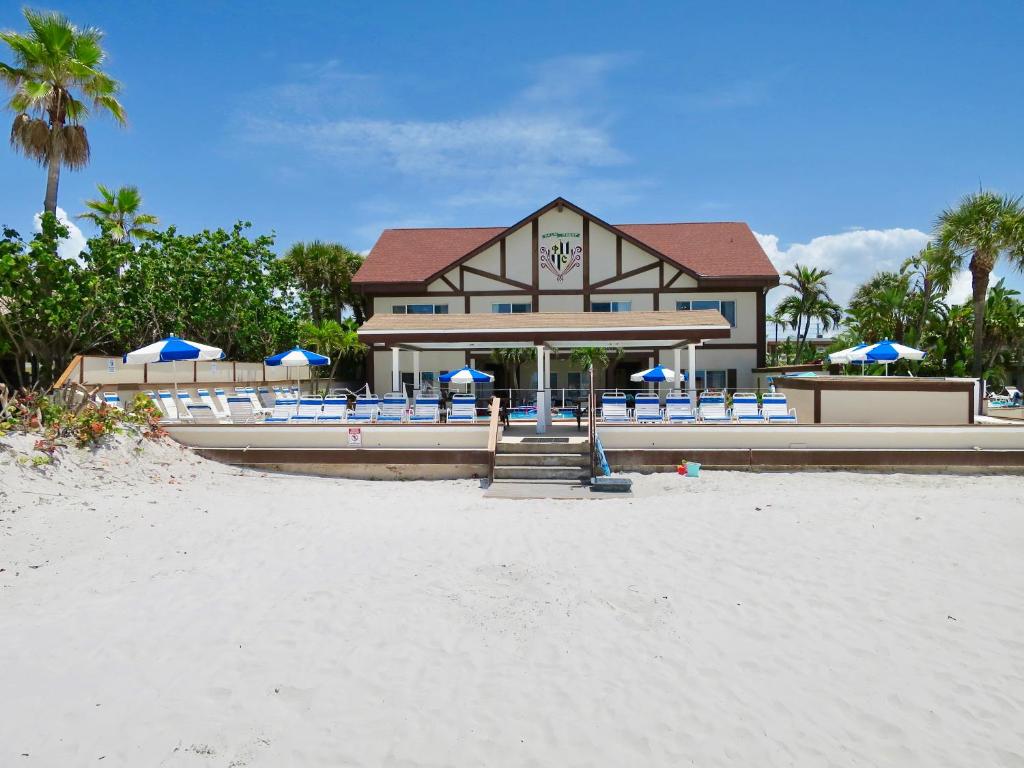 Palm Crest Resort Motel - St. Pete Beach