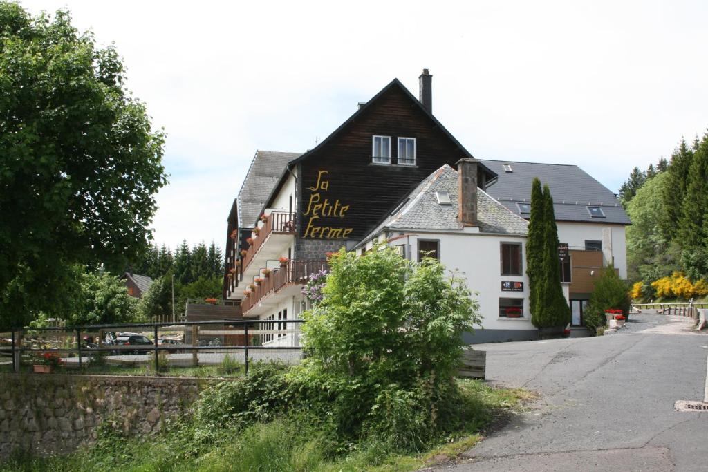 Auberge de la Petite Ferme, Super-Besse Est, The Originals Relais (Qualys-Hotel) - Lac Pavin