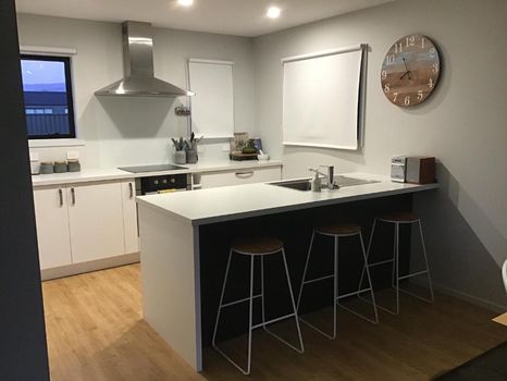 Cromwell, New Zealand Holiday Rentals and Airbnb cozycozy