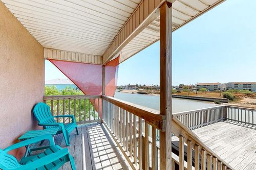 Port Isabel Vacation Rentals and Airbnb cozycozy