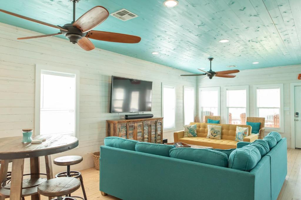 Beach Therapy home - North Padre Island