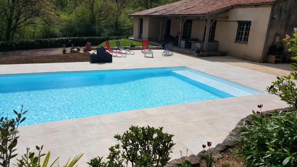 Villa de 3 chambres avec piscine privee jardin clos et wifi a Fumel - Saint-Georges