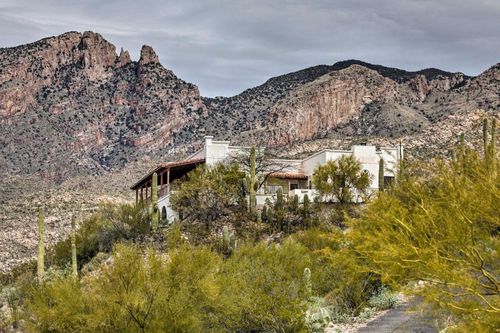Catalina Foothills Vacation Rentals and Airbnb cozycozy
