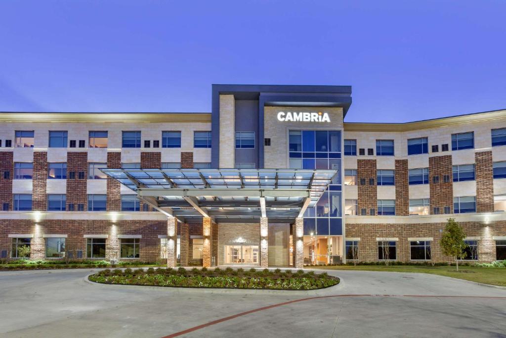 Cambria Hotel Richardson - Dallas - Plano, TX