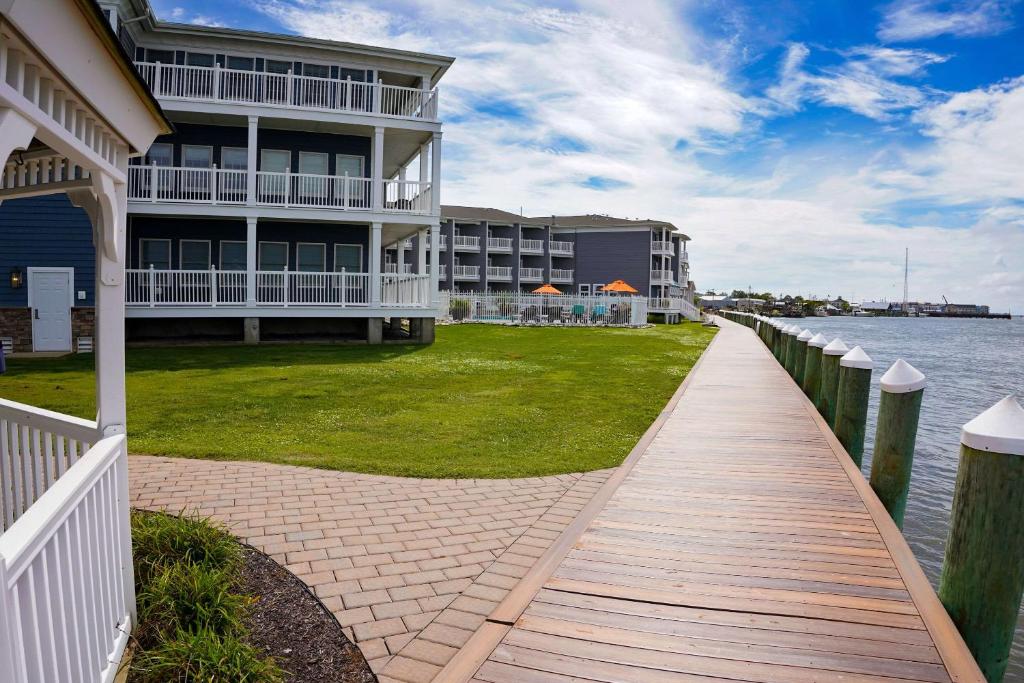 Comfort Suites Chincoteague Island Bayfront Resort - Maryland (State)