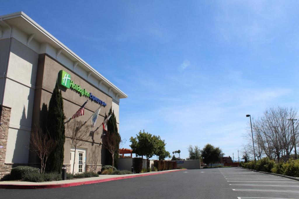 Holiday Inn Express Hotel & Suites Napa Valley-American Canyon, an IHG Hotel - Vallejo