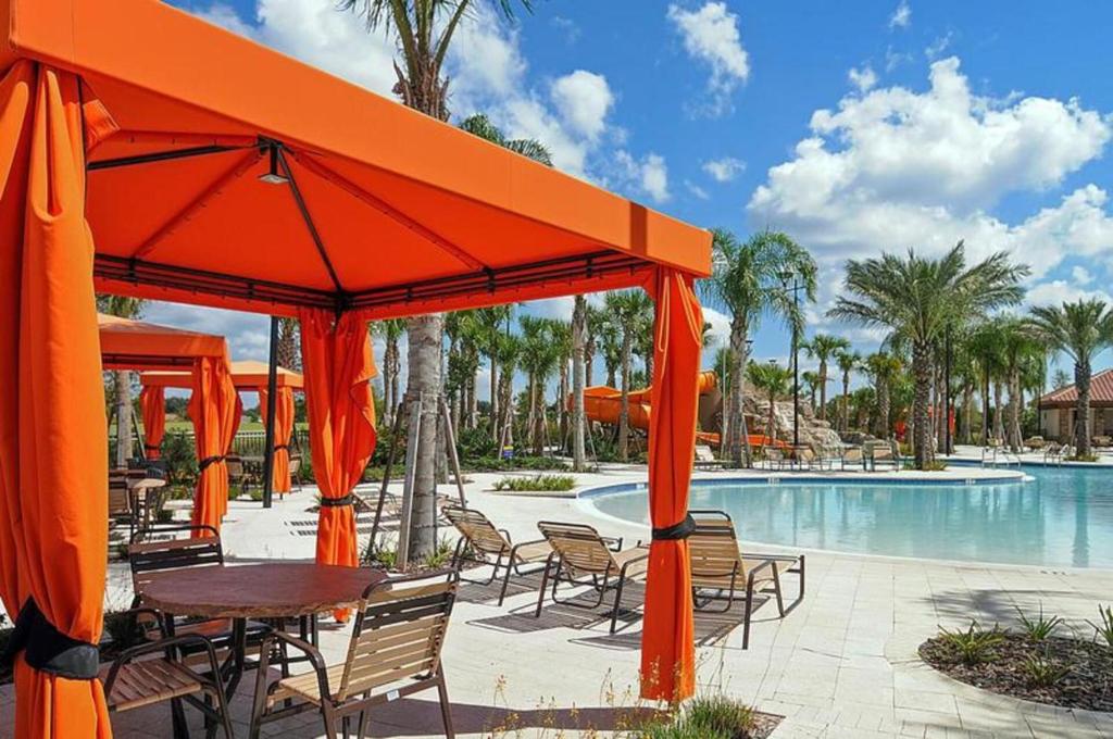 Luxury 5 Bedroom Townhome on Solterra Resort, Orlando Townhome 3230 - Davenport, FL