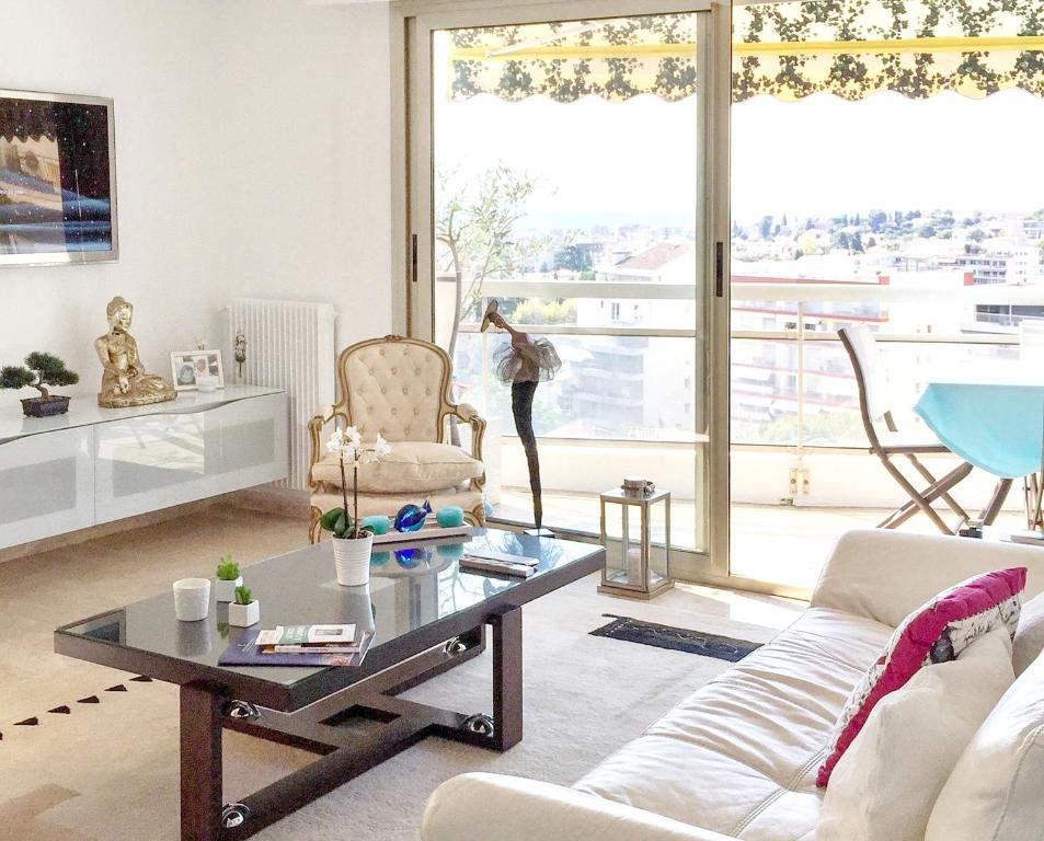 Appartement d'une chambre a Le Cannet avec magnifique vue sur la mer balcon amenage et WiFi a 3 km d - Mougins