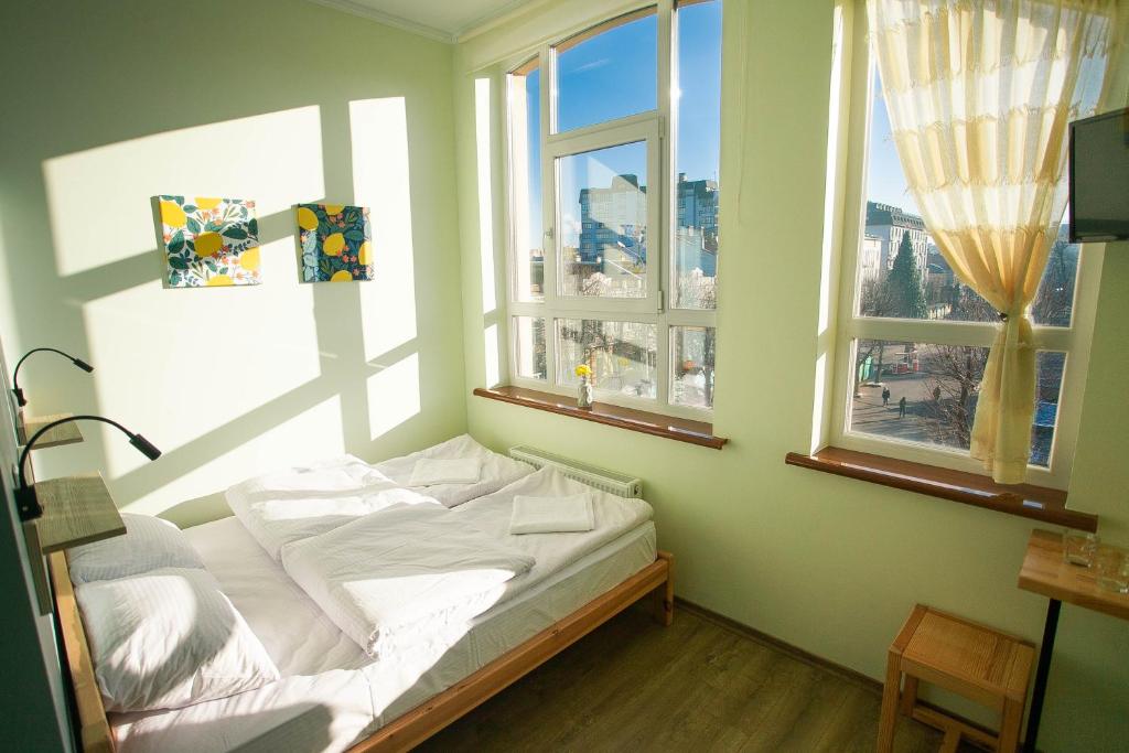 DREAM Hostel Khmelnytskyi - Хмельницкий