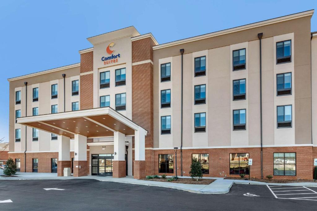 Comfort Suites Greensboro-High Point - High Point