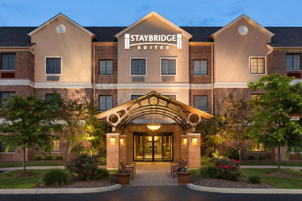 Staybridge Suites Akron-Stow-Cuyahoga Falls, an IHG Hotel - Peninsula