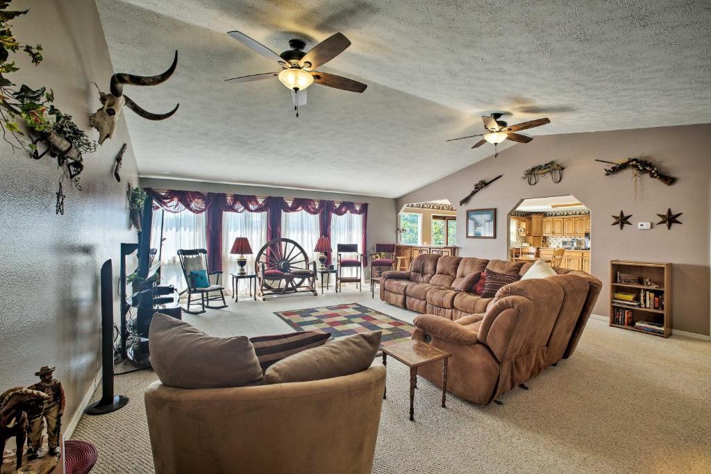 Pet-Friendly, Lakefront Home in Golden with Patio! - Emerald Beach