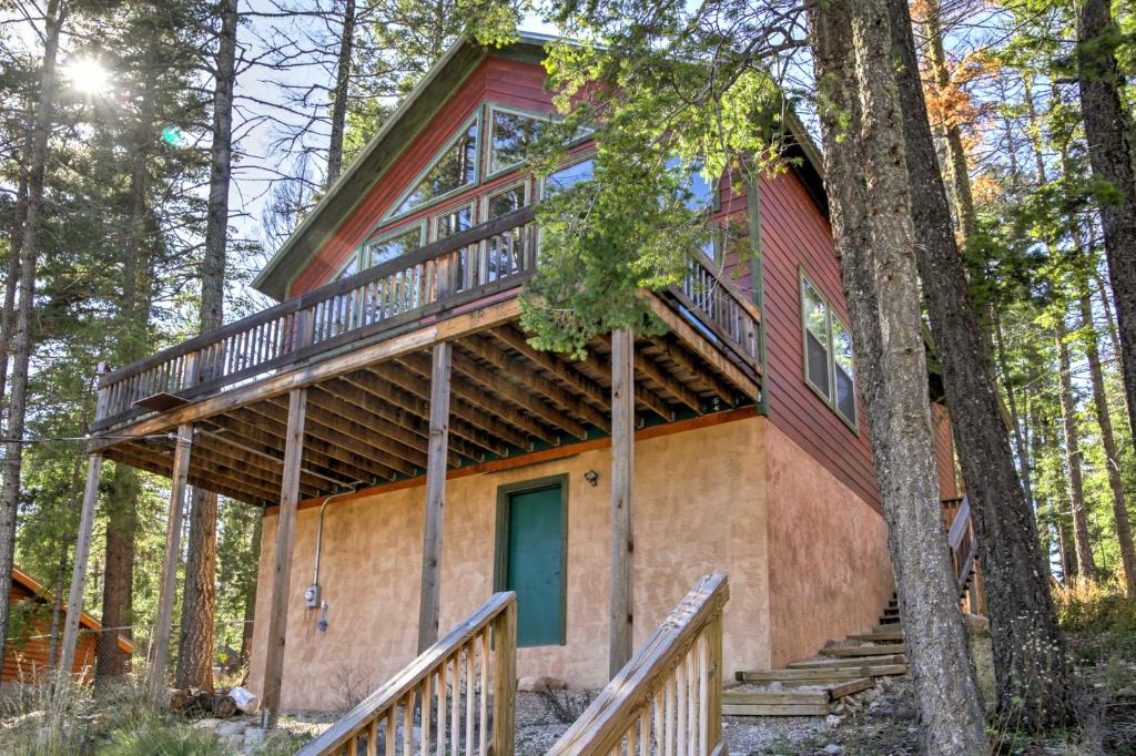 Cozy Cloudcroft Cabin with Serene Wooded Views and Deck - Cloudcroft, NM