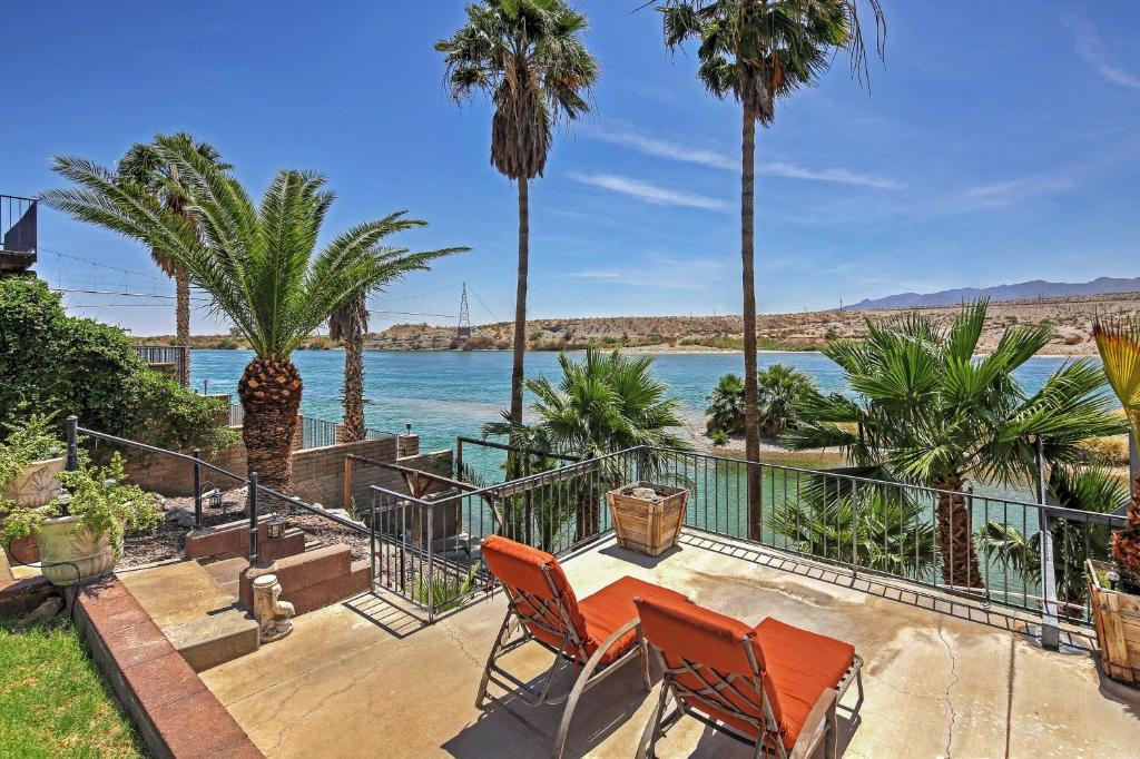 Restful Riverfront Retreat with Private Dock and Patio - Laughlin