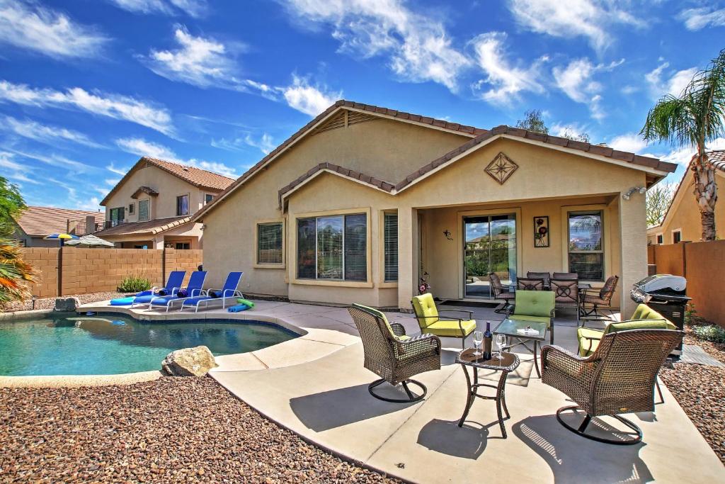 Queen Creek Home with Private Pool and Golf Course View - Queen Creek