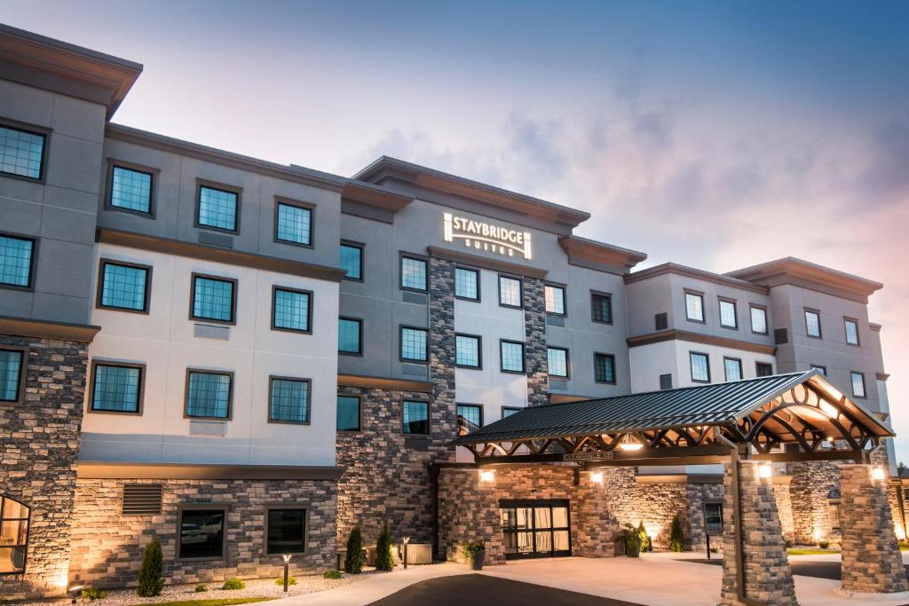 Staybridge Suites - Wisconsin Dells - Lake Delton, An Ihg Hotel - 