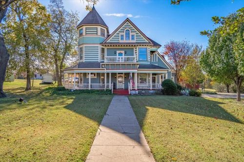 Davy Crockett Lake, TX airbnb, hotels and vacation rentals