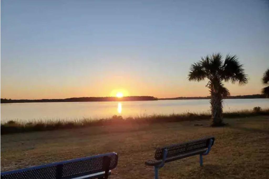 Peaceful, Waterfront Oasis in Pensacola! - Warrington, FL