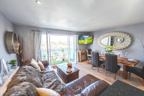 Hartlepool Vacation Rentals and Airbnb cozycozy