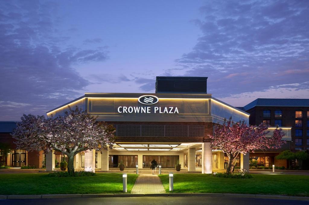 Crowne Plaza Providence-Warwick (Airport), an IHG Hotel - Warwick, RI