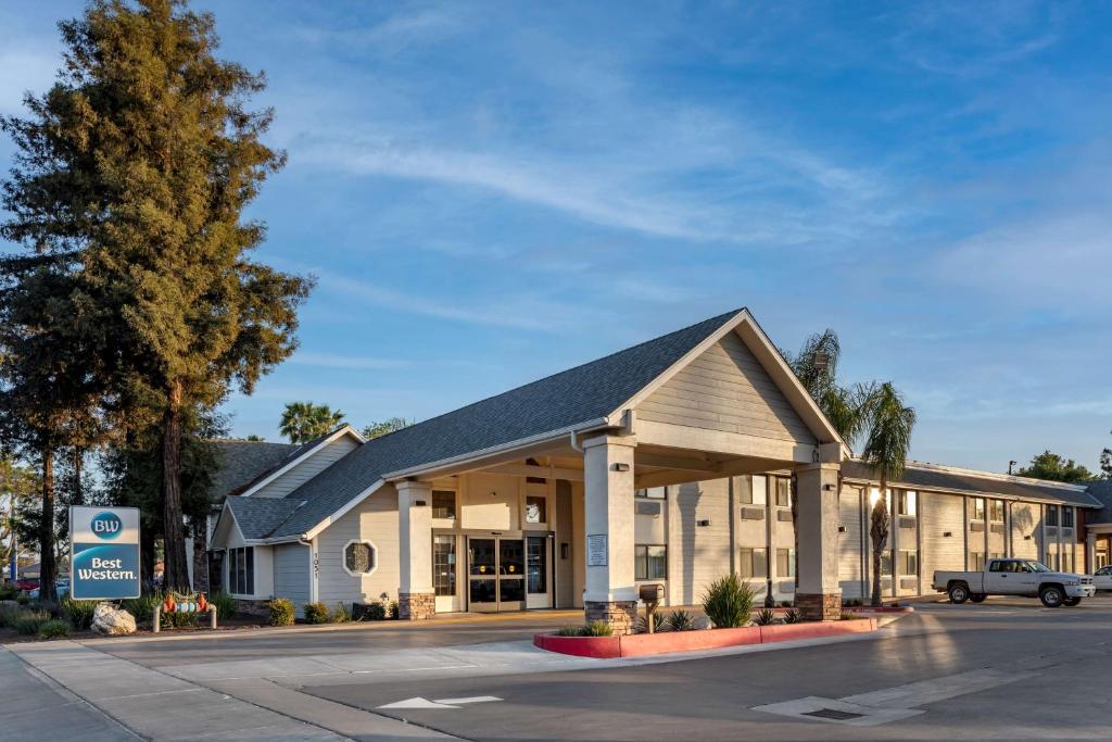 Best Western Town & Country Lodge - Fresno County, CA