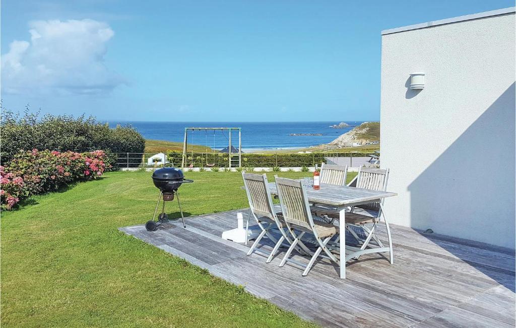 Stunning Home In Plouarzel With 2 Bedrooms, Wifi And Indoor Swimming Pool - Le Conquet