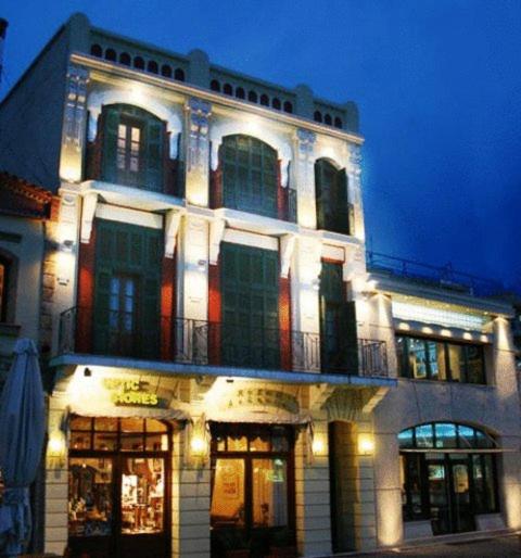 Astoria Hotel Traditional - Комотини