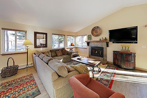 Frisco, CO Vacation Rentals & Airbnb COZYCOZY