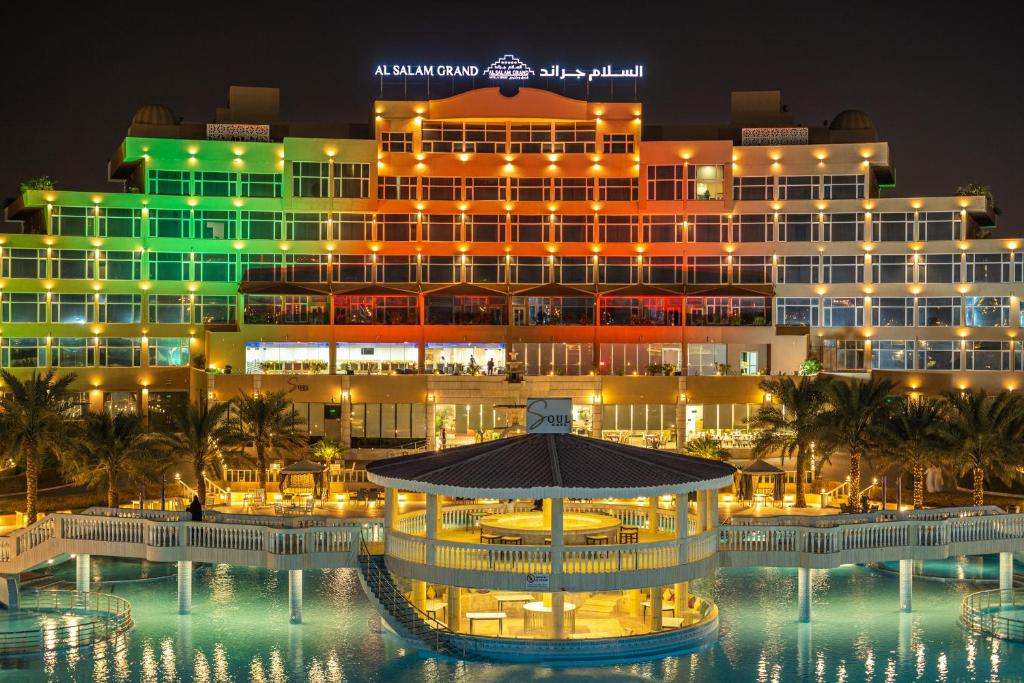 Al Salam Grand Hotel & Resort - Al Ain