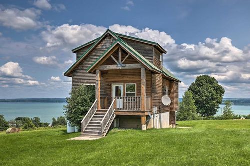 Cayuga Lake Cabins Best prices on cozycozy