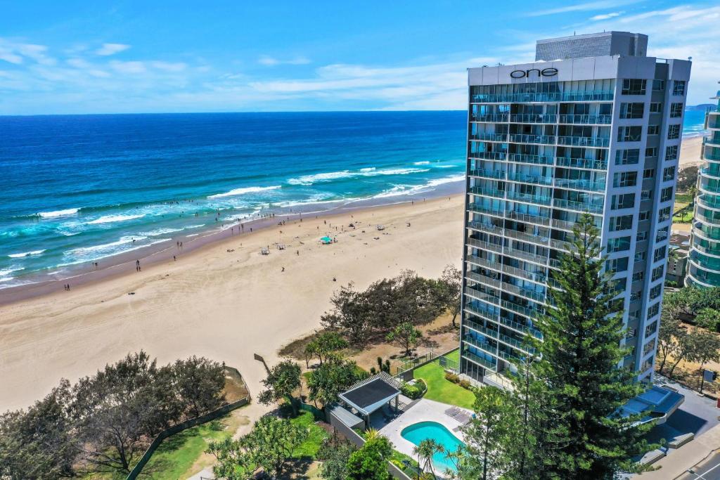 One The Esplanade Apartments on Surfers Paradise - Surfers Paradise