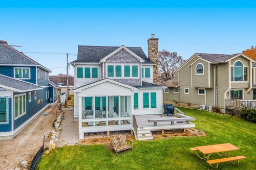 Beulah, MI Vacation Rentals & Airbnb COZYCOZY