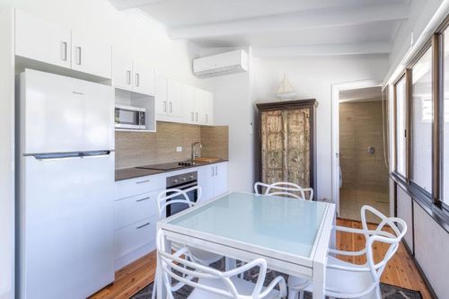 Rainbow Beach Holiday Rentals & Airbnb COZYCOZY