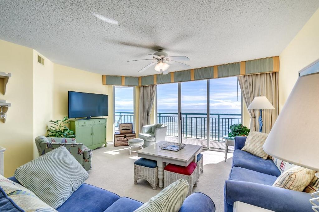Windy Hill Dunes 1304 - Beach themed oceanfront condo with a lazy river and BBQ grill - South Carolina