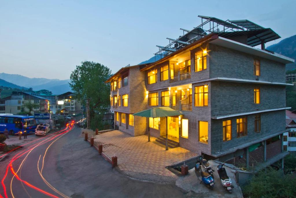 Sarthak Regency (Centrally Heated & Air cooled) - Spiti Valley