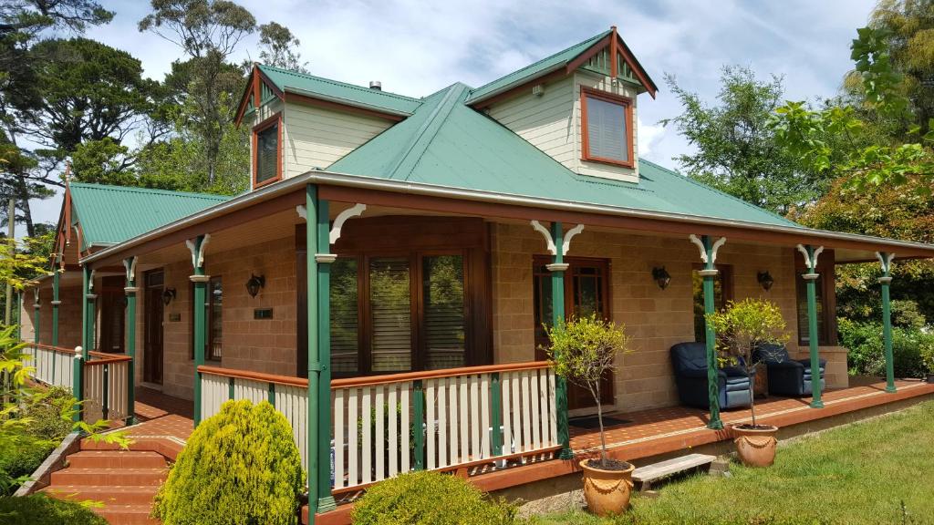 Cascades Manor Luxury Homestay Katoomba 2 nights min stay - Blue Mountains