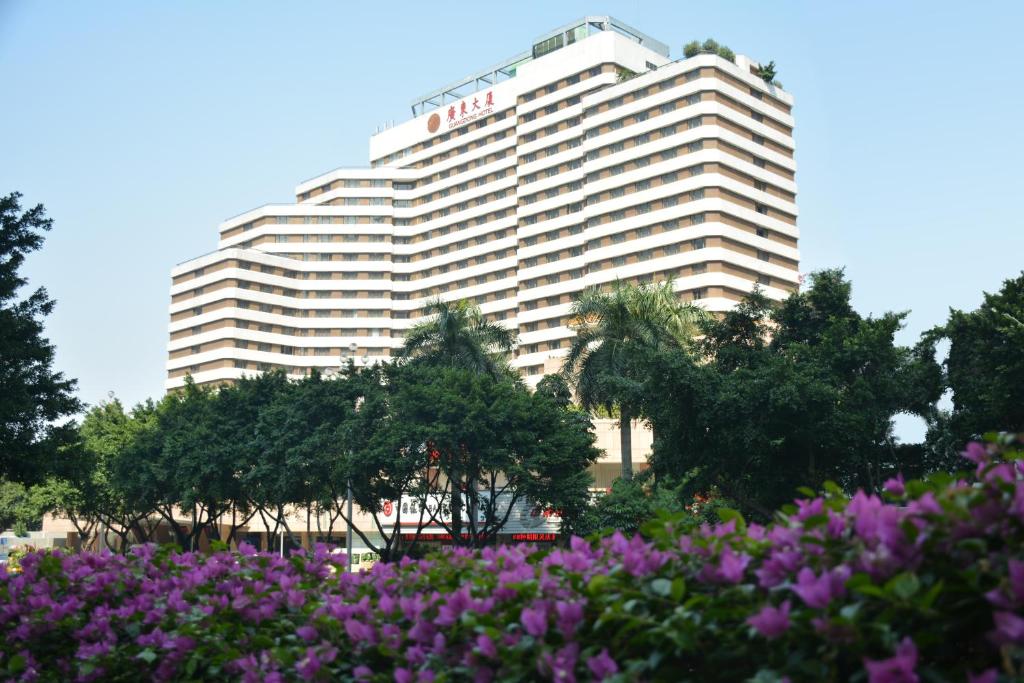 Guangdong Hotel - Guangzhou