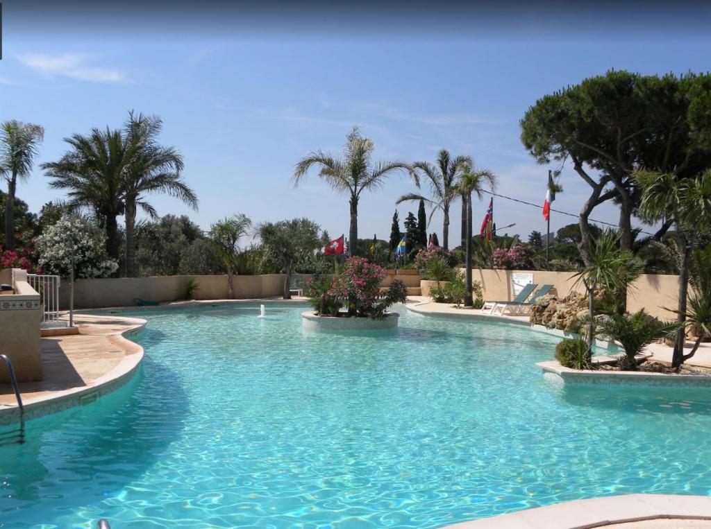 Mobile Home In Frejus, South Of France - Saint-Aygulf