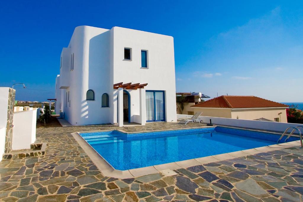 Nice Home In Chlorakas With 3 Bedrooms, Wifi And Outdoor Swimming Pool - Paphos