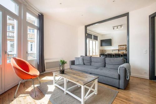 Airbnb Location Vacances Appartement A Lille Cozycozy